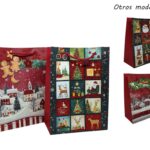 BOLSA NAVIDEÑA CARTON SURT. C/BRILLANTINA 18X24X8.5CM